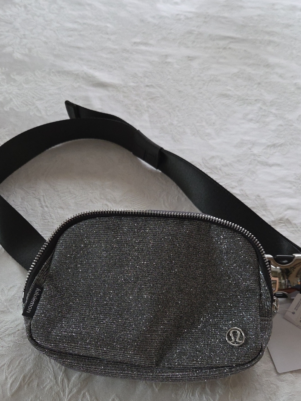 Lulu Lemon Everywhere Glitter Bag In Silver O/S